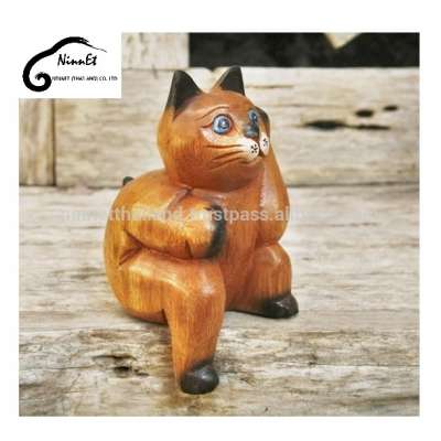 Wood carving cat